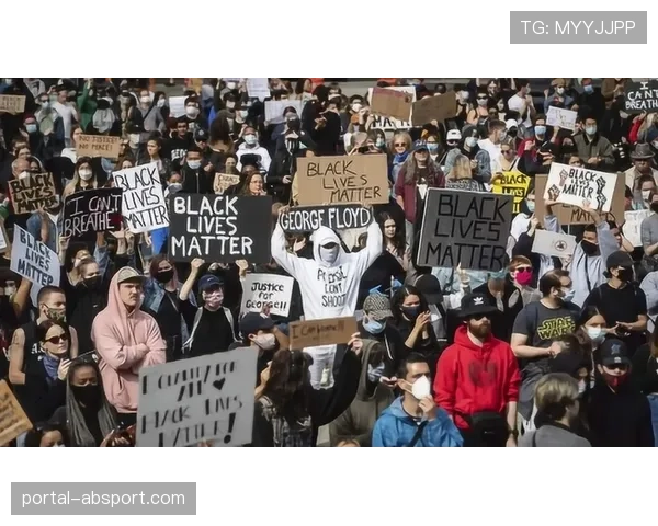 “法律事件：经纪人起诉某俱乐部，指控其训练中过度强调压迫致球员重伤”